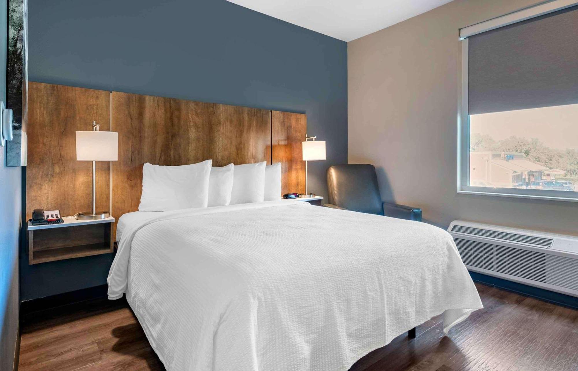 เอ็กซ์เทนด์ สเตย์ อเมริกา - แทมปา - กิบสันตัน - ริเวอร์วิว Hotel Gibsonton ภายนอก รูปภาพ